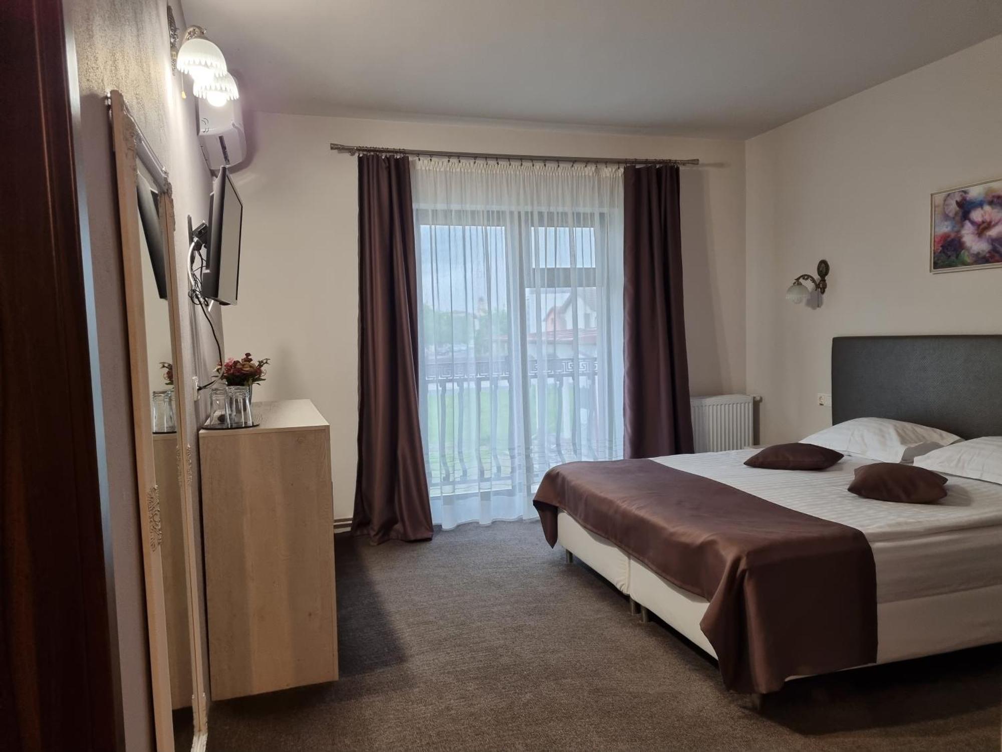 Alba Forum Alba Iulia Chambre photo