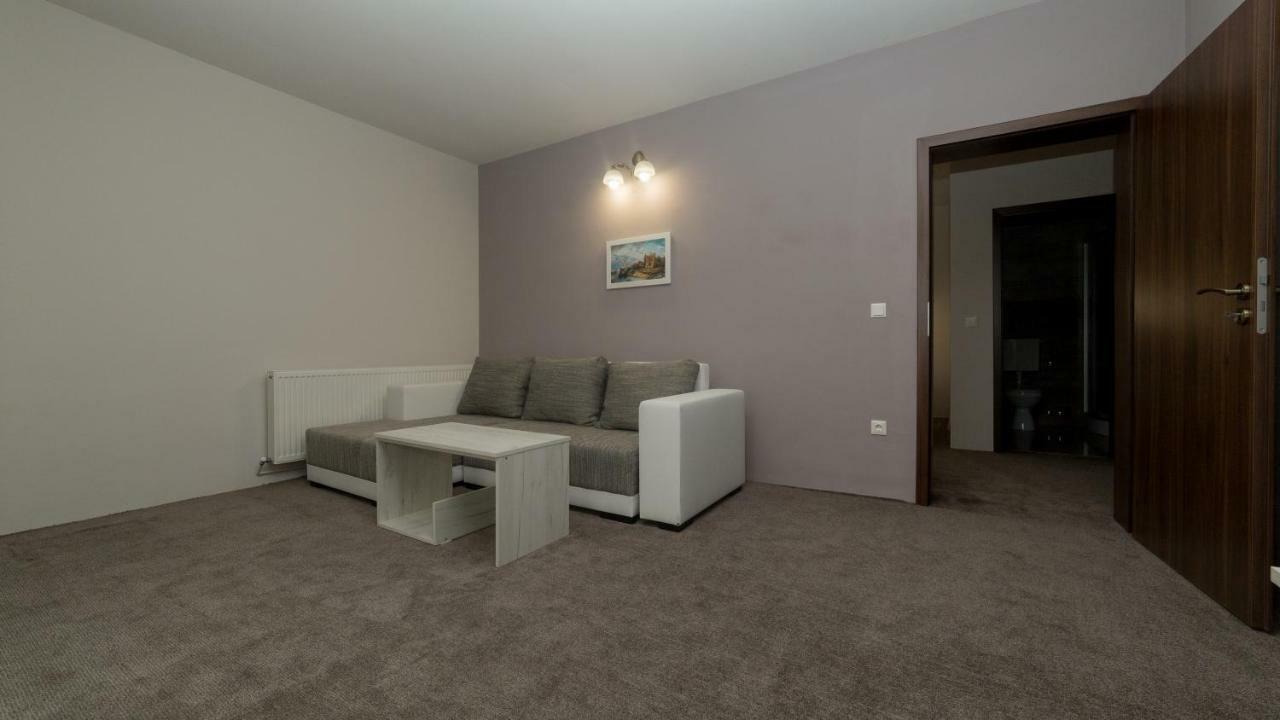 Alba Forum Alba Iulia Extérieur photo